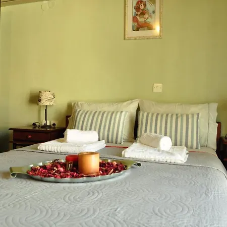 Mani * Szkála Szotírosz