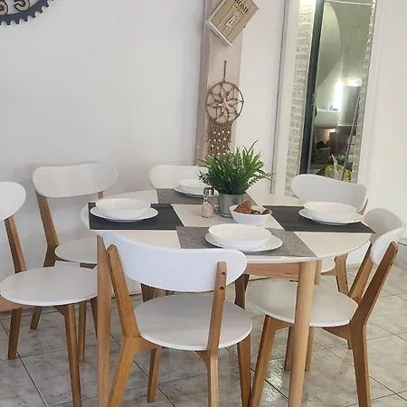 Mani Apartment *