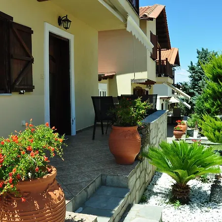 Mani Apartment *